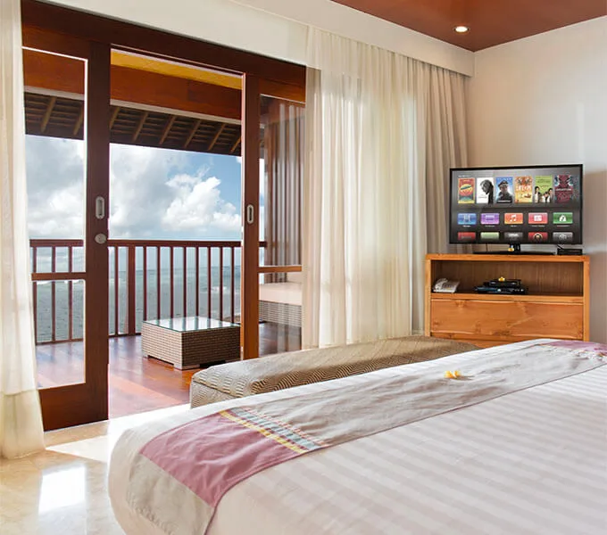 Bayu Gita Beachfront - Upstairs Guest Bedroom