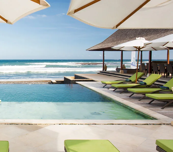 Bayu Gita Beachfront - Pool & Outdoor Spaces